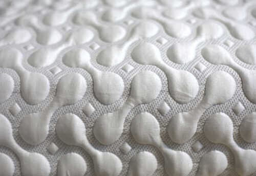 Наматрасник Dreamline Чехол с микромассажным эффектом серии Корректирующие