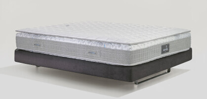 Матрас Magniflex Classico Traditional Memoform 140х200